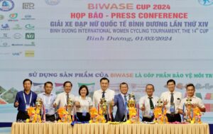 BAn tổ chức công bố thông tin giải, hình ảnh linh vật và cúp vô địch