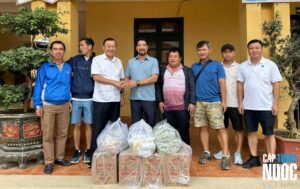 Công ty BIWASE tặng đồ dùng học tập cho học sinh tại Yên Bái