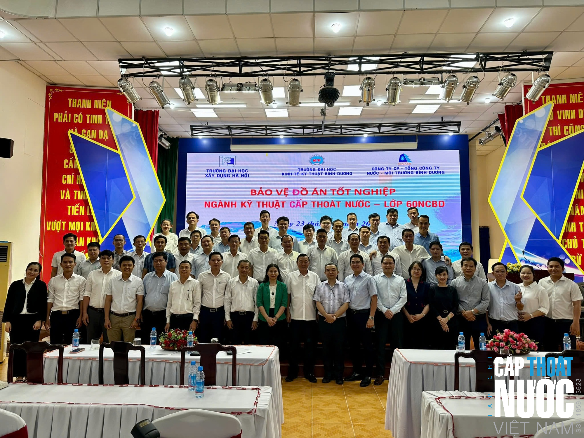 base64-1764145489143170939963 Ngành Kỹ thuật Cấp thoát nước Trường Đại học Xây dựng Hà Nội: Đồ án tốt nghiệp gắn với thực tiễn - Ảnh 1.