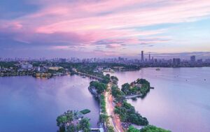 Hình 1: Một góc Hồ Tây