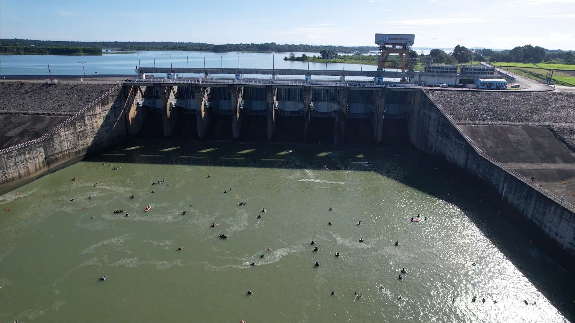 photo-1765118330792-17651183315581525216442 Đồng Nai tăng tốc hoàn thiện hệ thống nước sạch nông thôn đến năm 2030 - Ảnh 1.