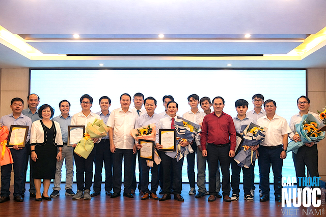 Trao giải Đồ án tốt nghiệp xuất sắc sinh viên ngành Nước năm 2025 khu vực phía Nam- Ảnh 1.