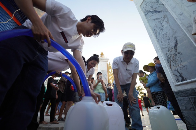 Từ ứng phó mùa khô đến bài toán hạ tầng nước liên vùng ĐBSCL  - Ảnh 1.