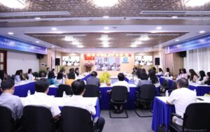 Toàn cảnh tọa đàm chuyên đề: "Nâng cao vai trò phụ nữ trong các doanh nghiệp ngành nước tại Việt Nam".