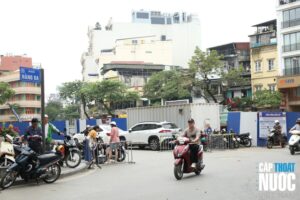 Hà Nội: Tăng tốc thi công các dự án chống ngập nhằm kịp ứng phó mùa mưa bão- Ảnh 1.