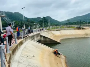 Côn Đảo tăng cường bảo vệ an toàn hồ chứa nước ngọt - Ảnh 1.