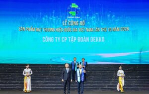 DEKKO lần thứ 5 liên tiếp được vinh danh Thương hiệu Quốc gia Việt Nam. Ảnh: BTC
